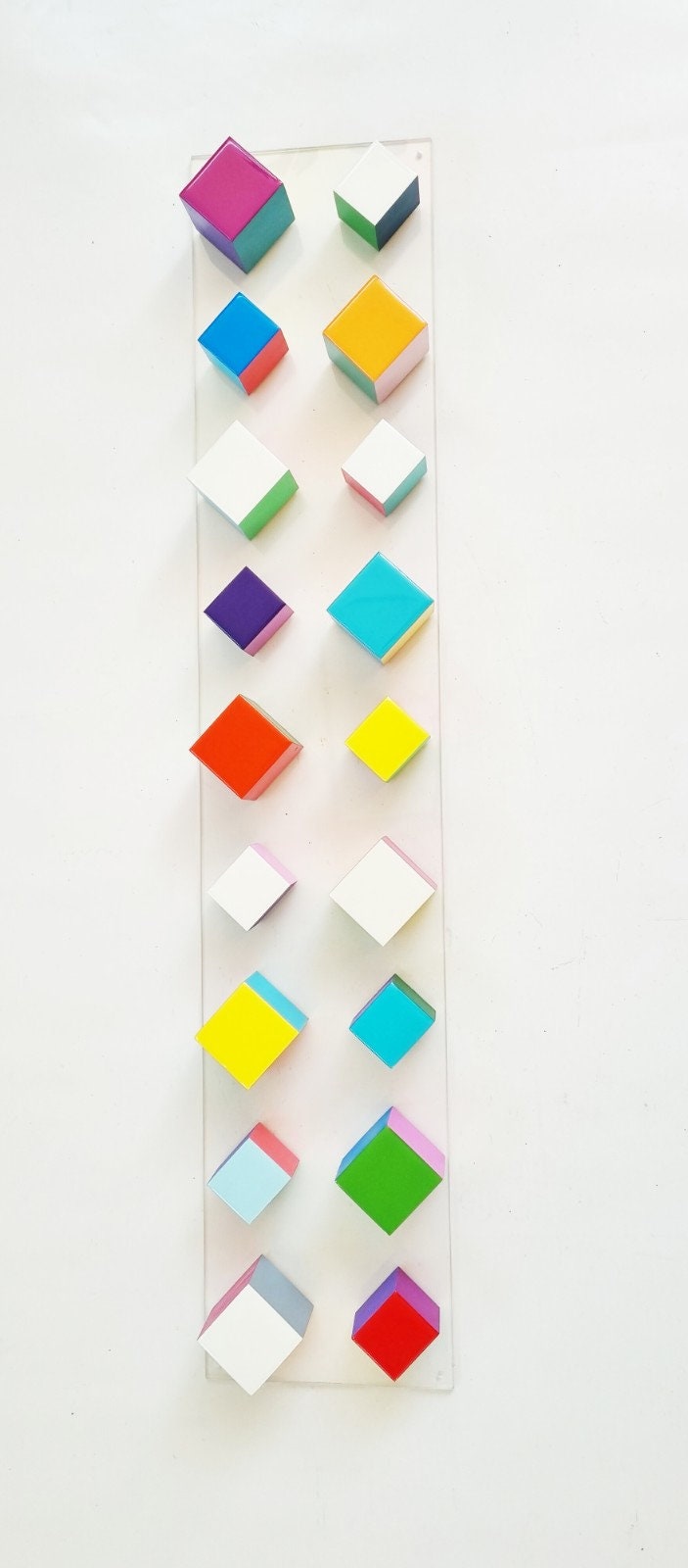 Long and narrow wood wall art. Hand painted cubes with resin on top face. Pop colors. It can be hung vertically or horizontally, modern art©