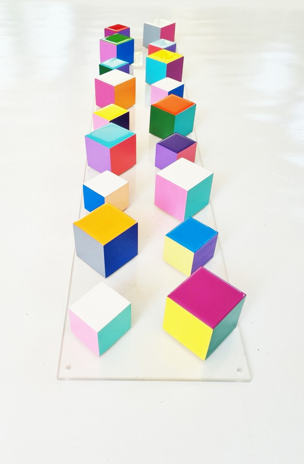 Long and narrow wood wall art. Hand painted cubes with resin on top face. Pop colors. It can be hung vertically or horizontally, modern art©