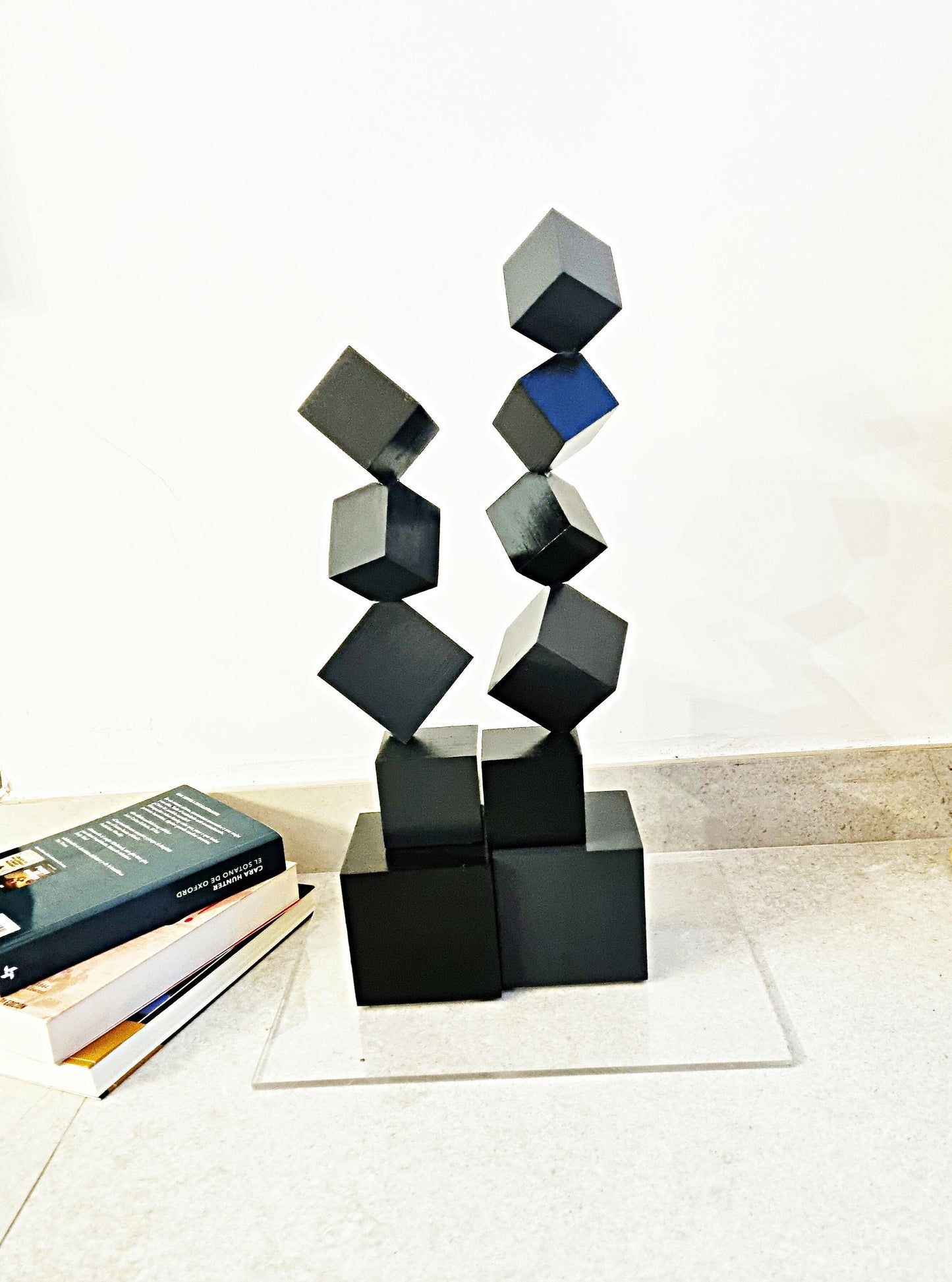 Black wood Desktop sculpture. Flat Base. 3d block art. Perfect For modern decoration, office desks, tables, niche. 3d minimal art. Woodart ©